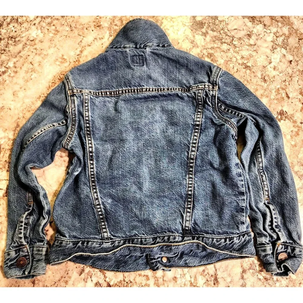 Gap Denim Medium Wash Girl’s Jacket Size Small (6/7)